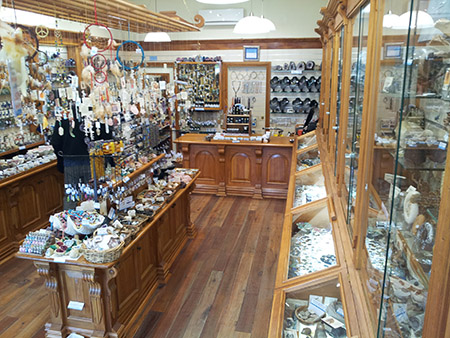 akaroa gem and crystal shop