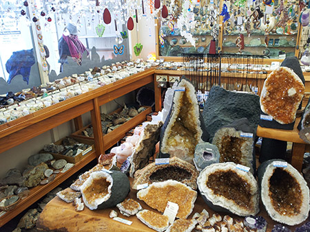 christchurch rock and mineral shop