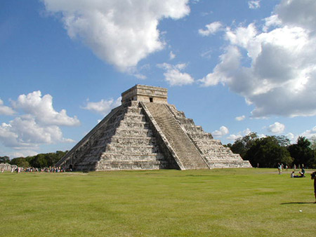 el castillo pyramid